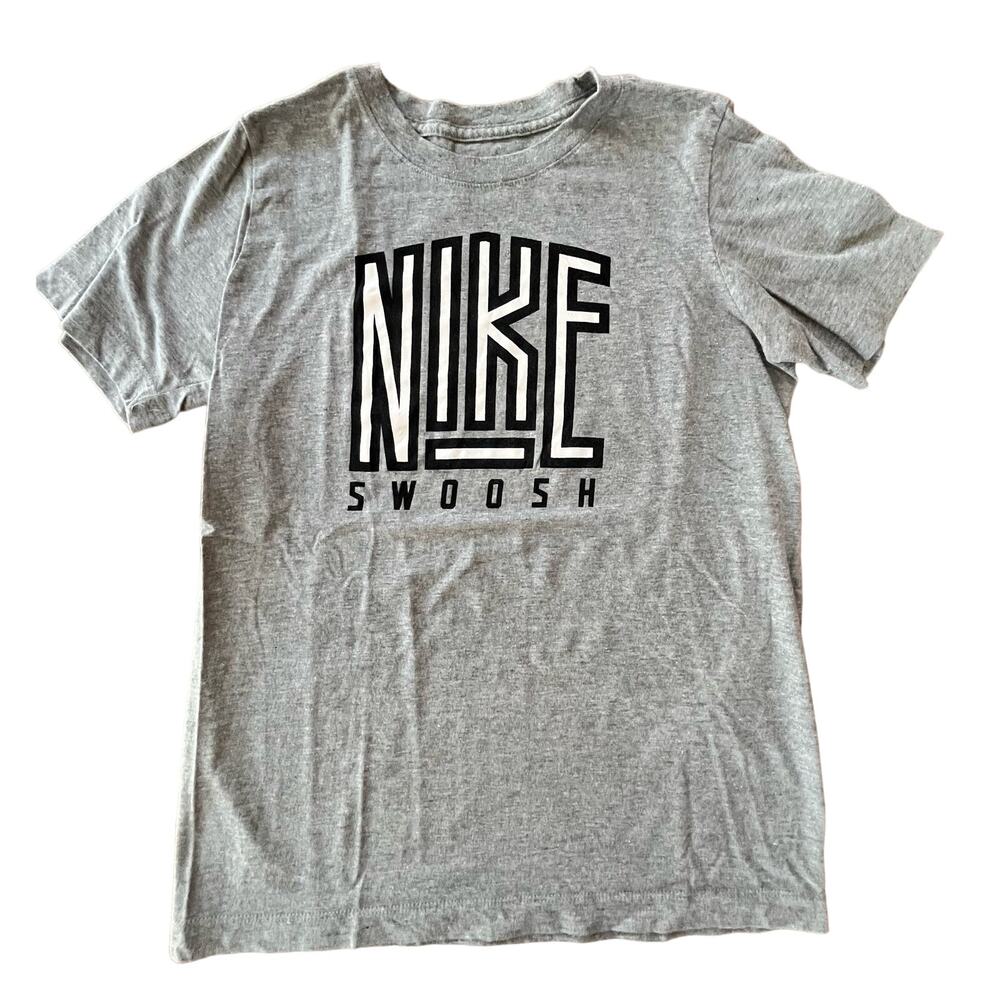 Nike Swoosh T-Shirt - Size Large